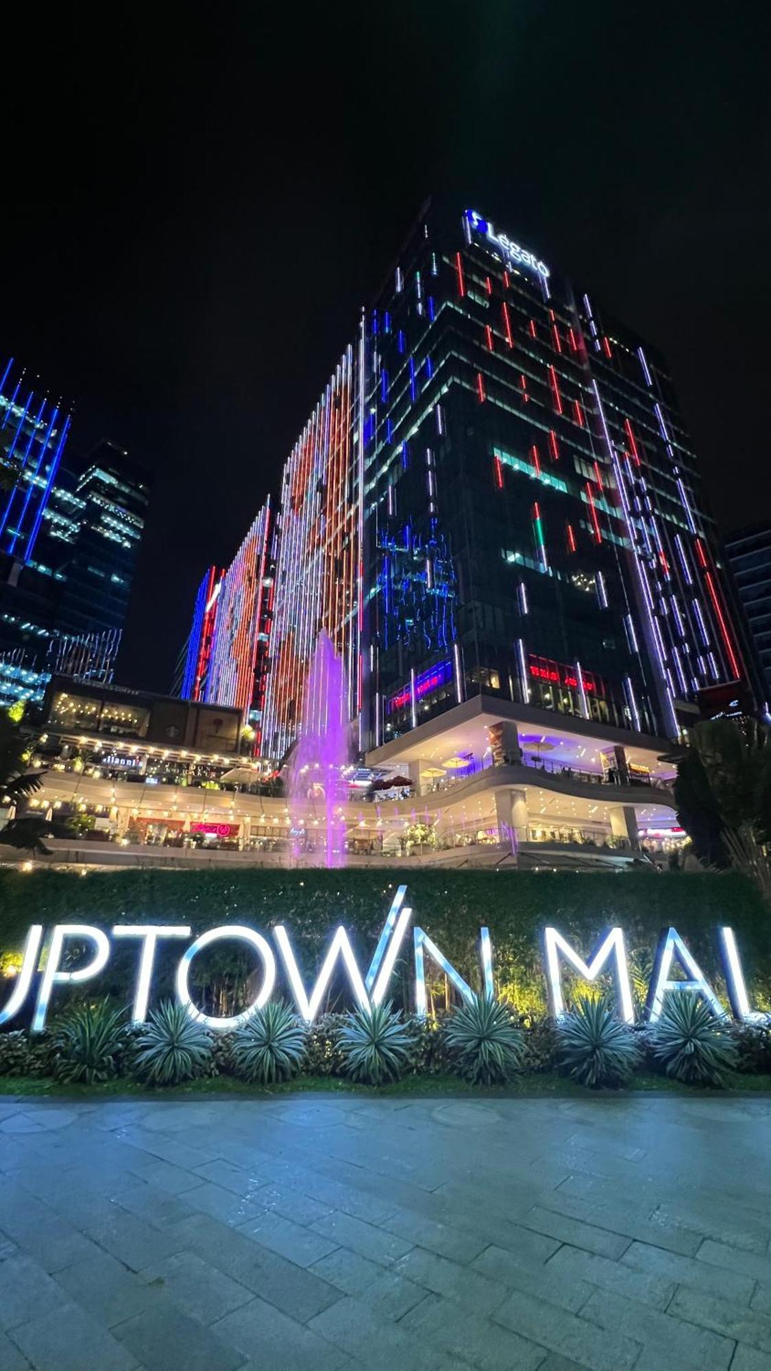 La Palazzo - Across Uptown Mall & Grand Hyatt Bgc ตากิก ภายนอก รูปภาพ